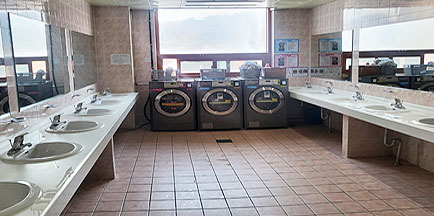 사임당관 세면장